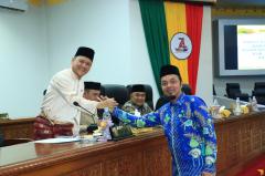 Ketua PN Bangkinang Pimpin Pengambilan Sumpah/Janji Pimpinan DPRD Kampar Zulpan Azmi